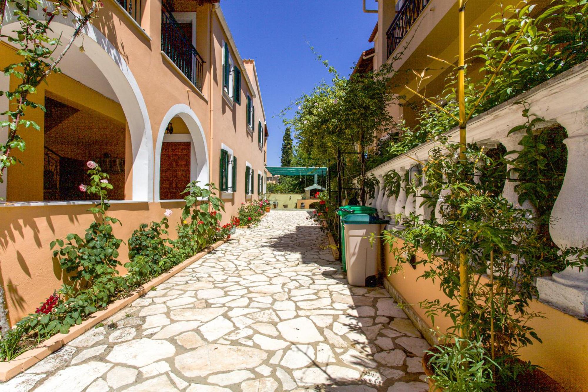 Matula'S Home Kassiopi Eksteriør billede